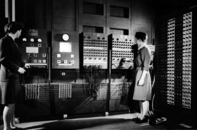 Frances Bilas and Betty Jean Jennings at ENIAC, 1946.